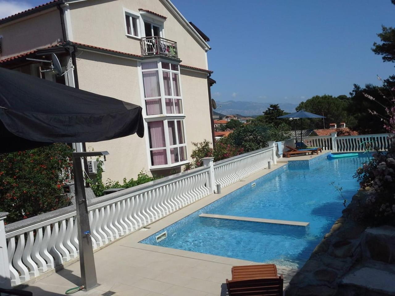 Apartments Happy Island Rab Раб Екстериор снимка