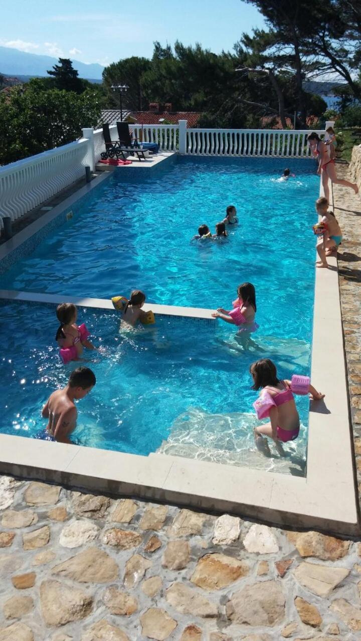 Apartments Happy Island Rab Раб Екстериор снимка